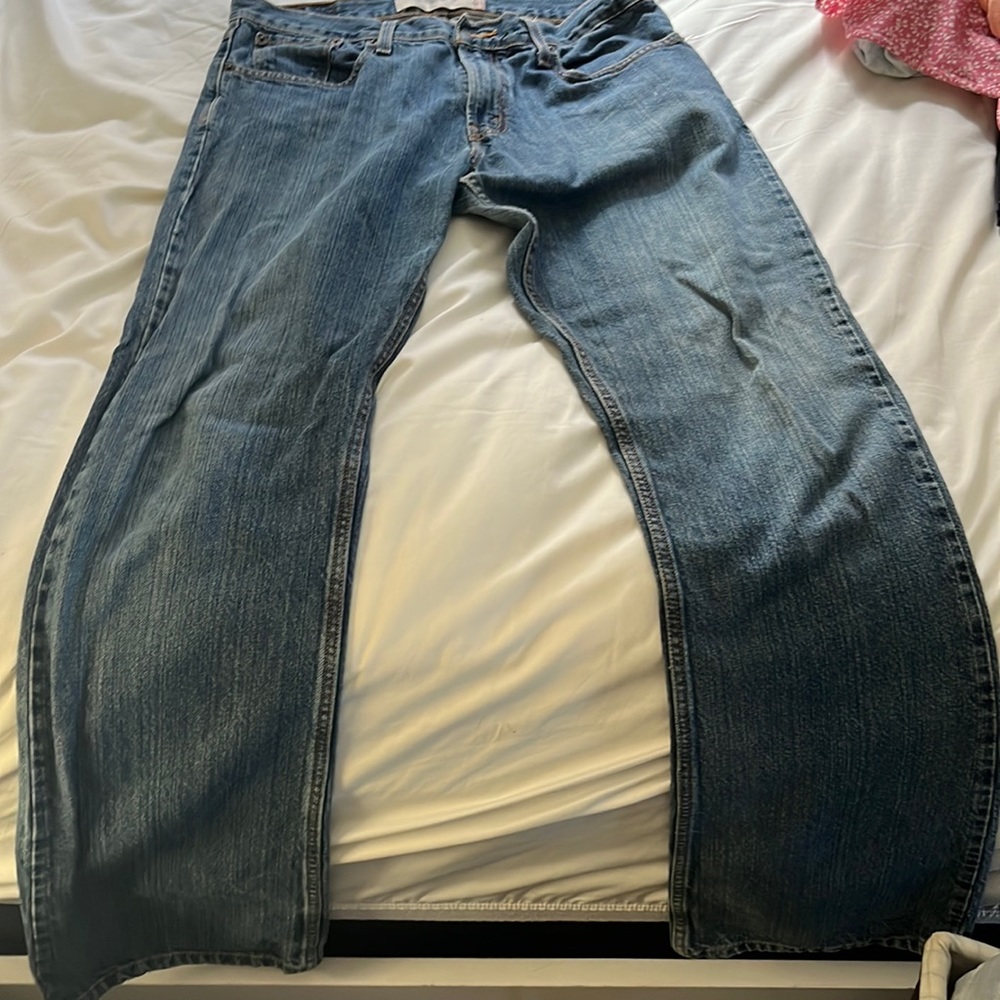 Men’s Levi’s jeans